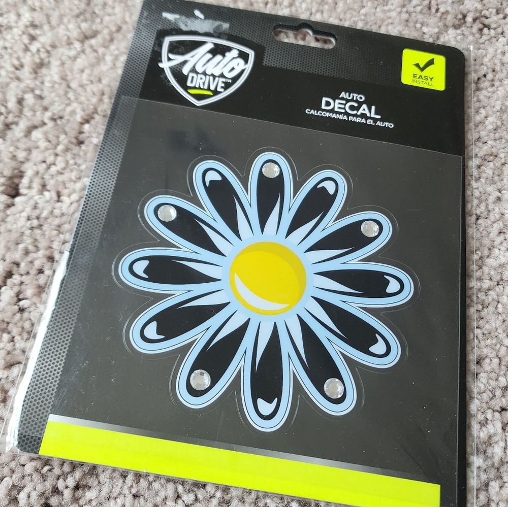 Daisy Vinyl Sticker Decal - Picture 5 of 10